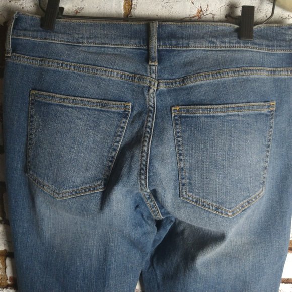 NWT Banana Republic Denim Girlfriend Jean Distress - Picture 13 of 13